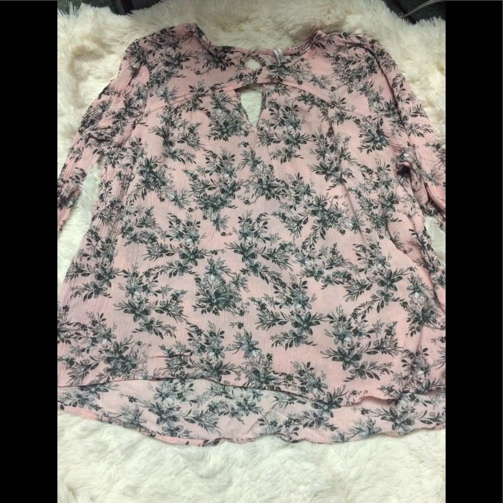 Pink shirt